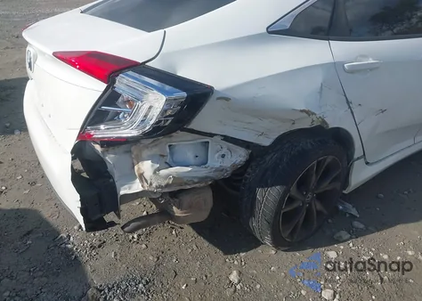 2017 Honda Civic Lx z USA, uszkodzony, nr VIN 19XFC2F5XHE079356